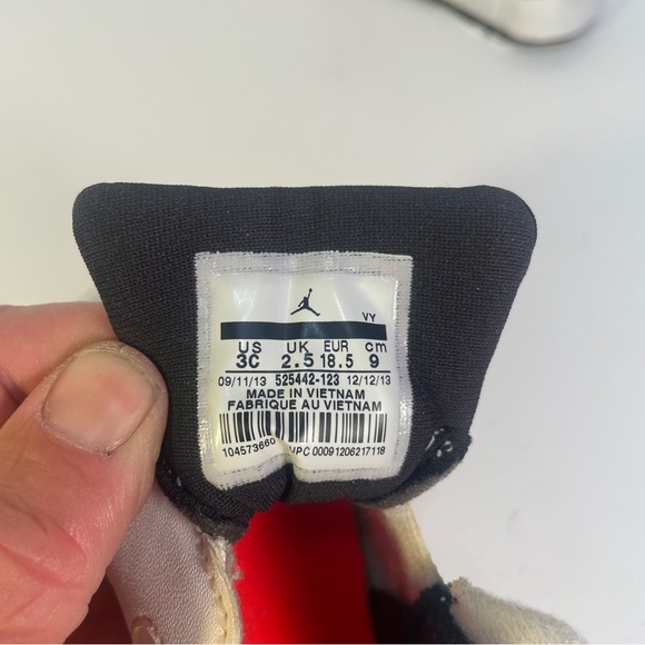 Air Jordan Retro VI 6 White Infrared 2014 525442-123 Toddler 3C No Box - Picture 7 of 7